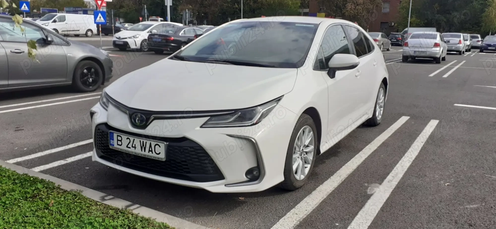 Toyota Corolla hibrid 1.8 HSD Business 140 CP, 2023, full led