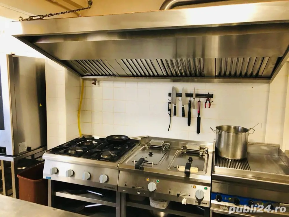 vand afacere la cheie in floresti 