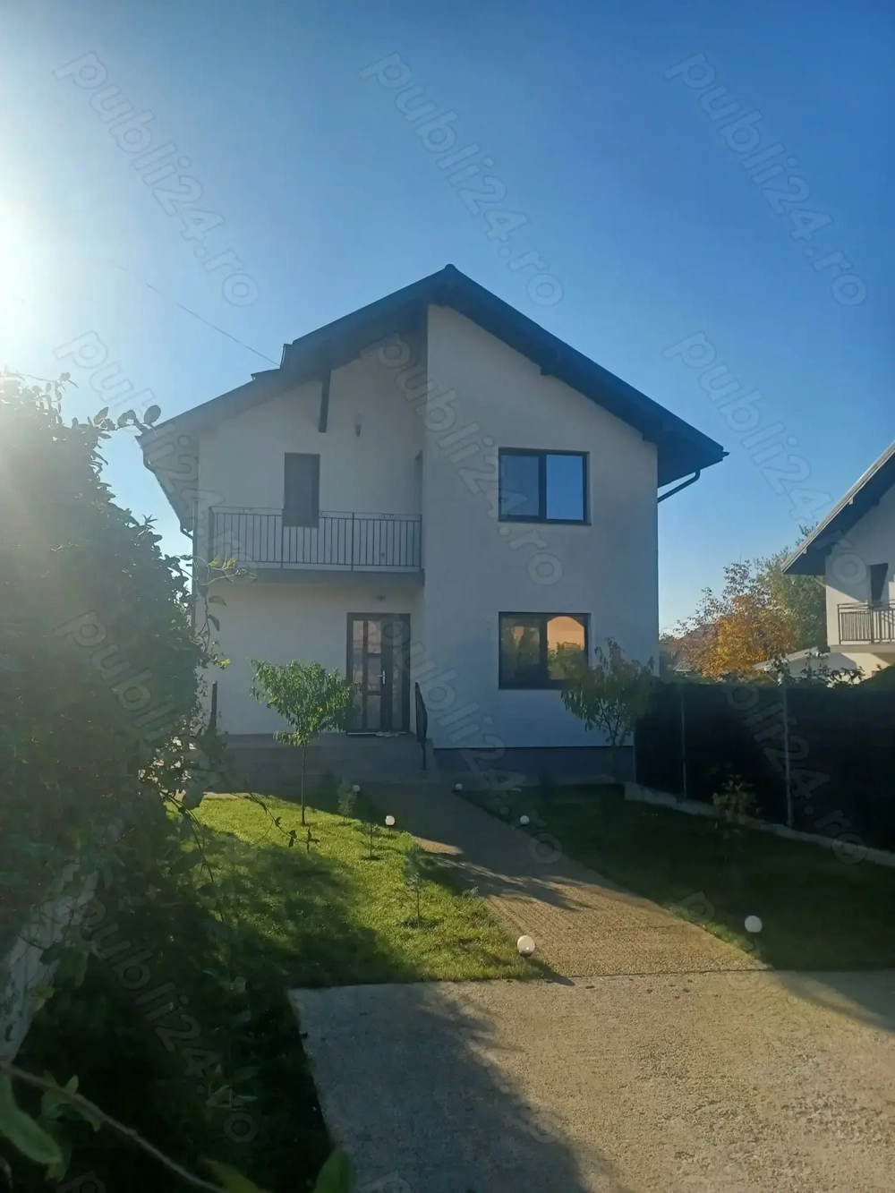 Casă 4 camere Miroslava Casă 4 camere Miroslava