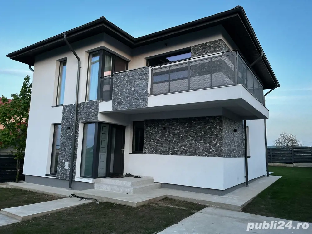 Casa Hlincea P+1, strada Petru Schiopu 404 mp teren