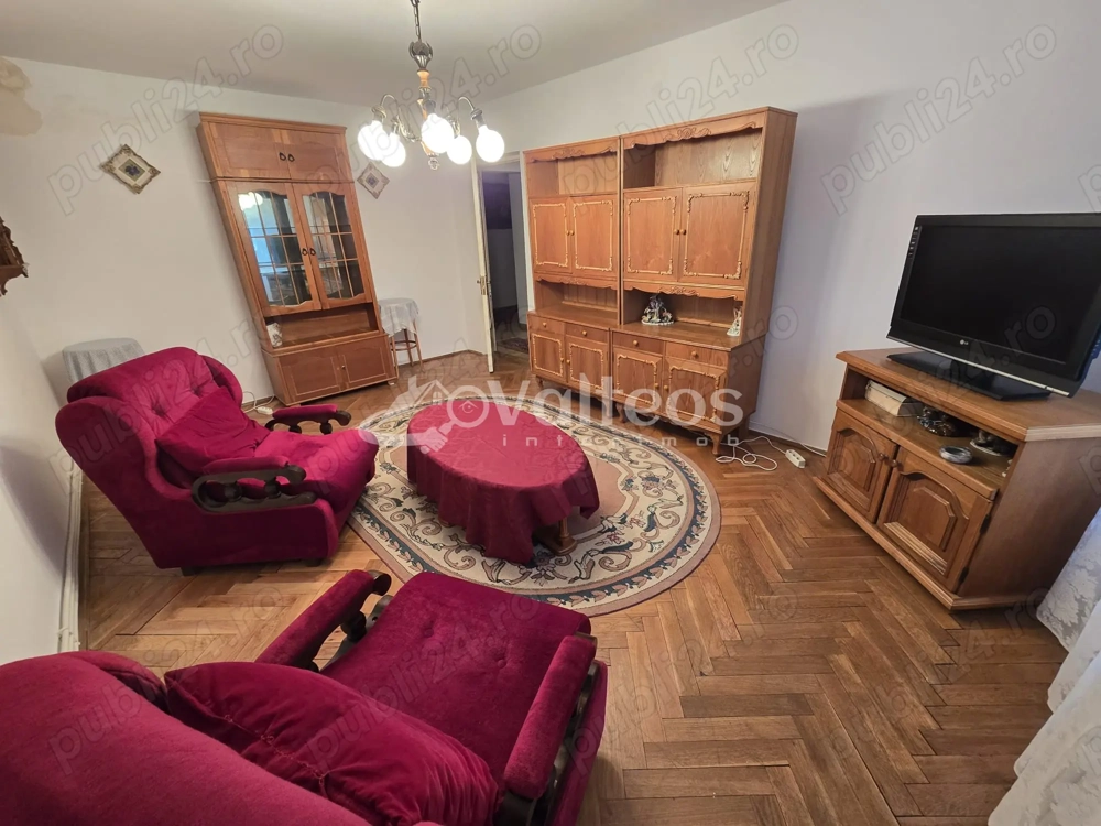 Reșița, apartament 4 camere, 100 mp, Lunca Pomostului, zona Politie