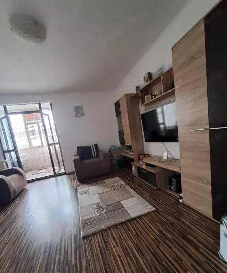 Garsoniera de vanzare zona Far, etaj 1, MOBILATA UTILATA