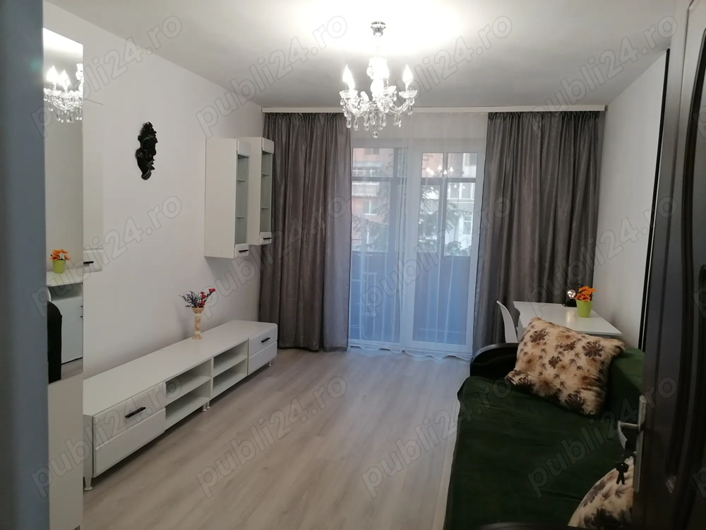 Schimb apartament central Petroșani 