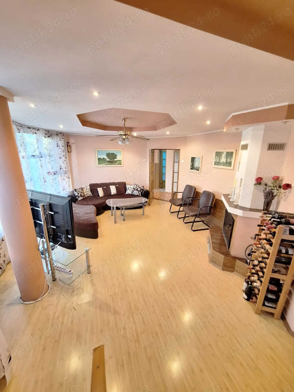 De vanzare - Casa cu 4 camere in zona  Spitalului Militar