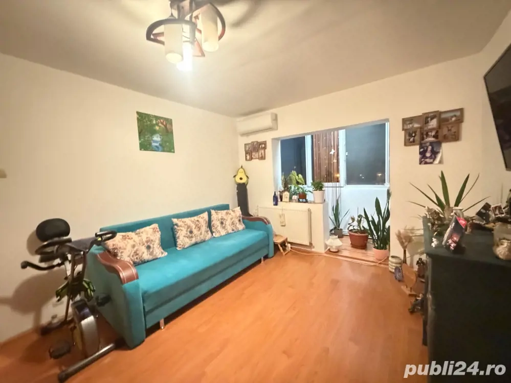 vand apartament 2 c Lipovei 88000 euro