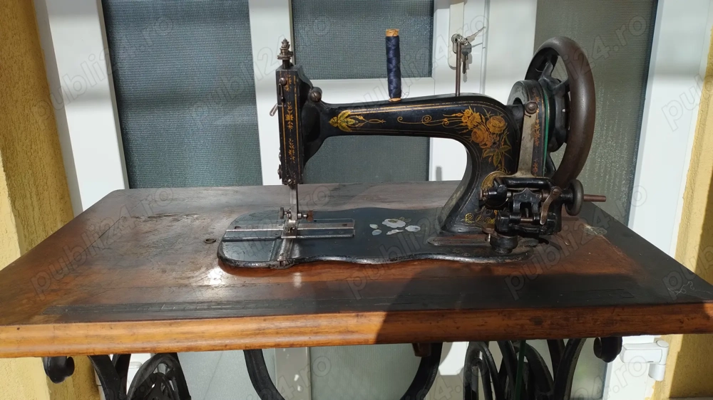 Vand masina de cusut SINGER 