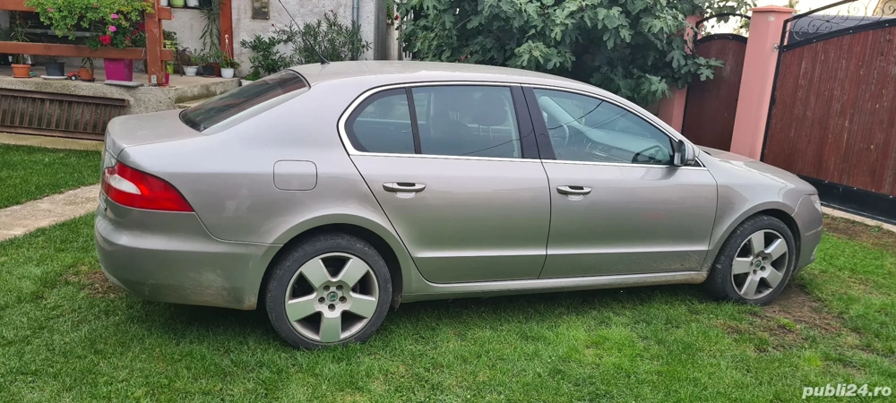 Skoda Superb 1.4 TSI, an 2009, Euro 5