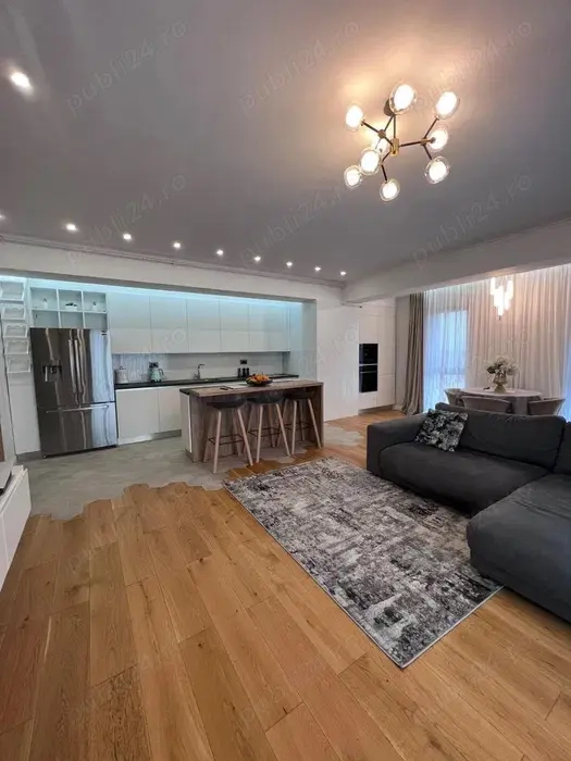 Apartament 4 camere de inchiriat in Faleza Nord Apartament 4 camere de inchiriat in Faleza Nord