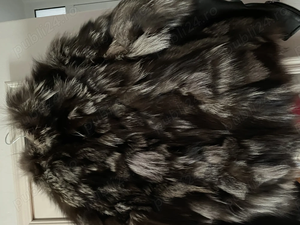 Haină piele cu vulpe naturală 