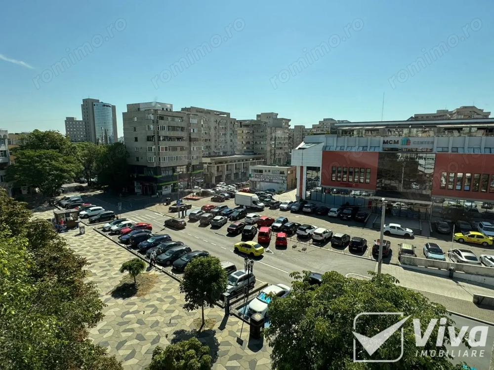 HALA CENTRALĂ, Str. Costache Negri   Ap 2CD, 52Mp, Bloc 1984