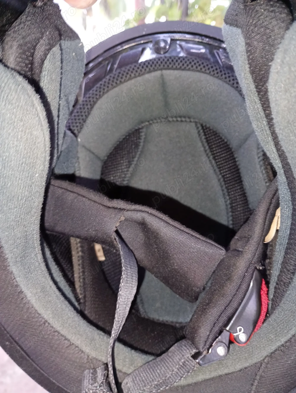 Casca de vânzare 200Ron negociabil usor Casca de vânzare 200Ron negociabil usor