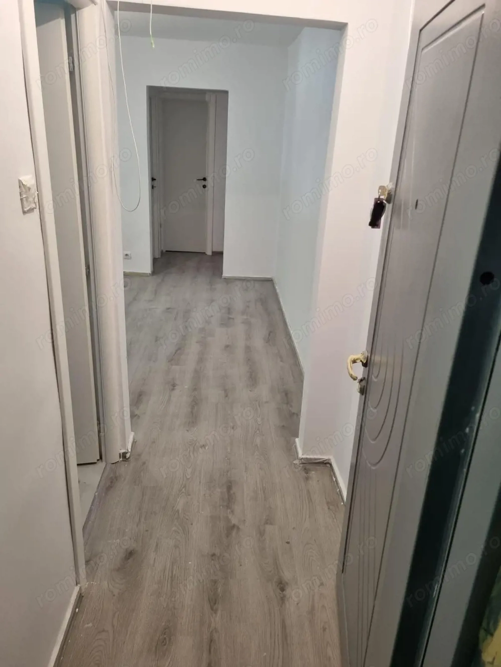 Apartament 2 camere Giurgiului Resita renovat