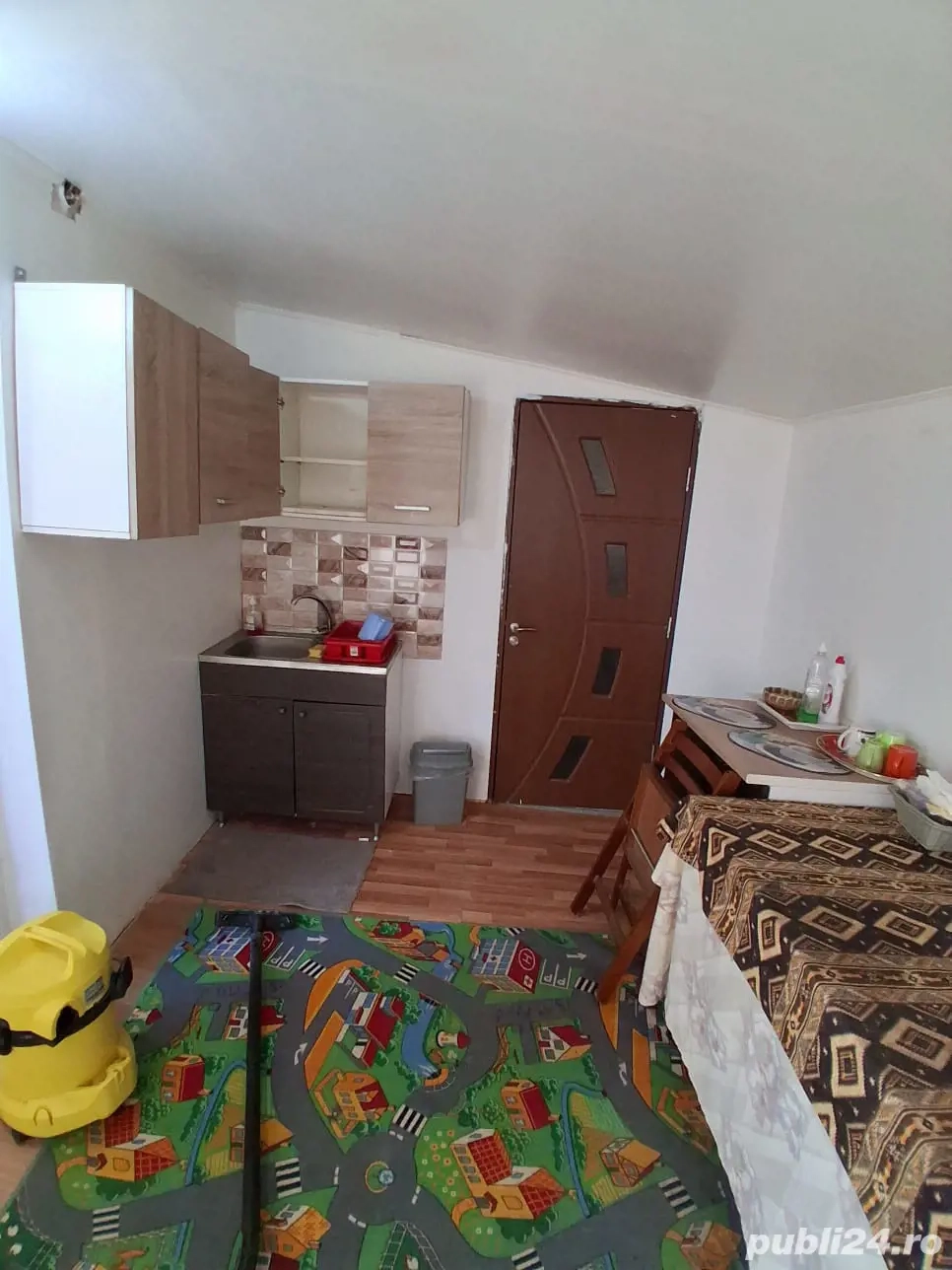 Inchiriez o camera in afumati ilfov