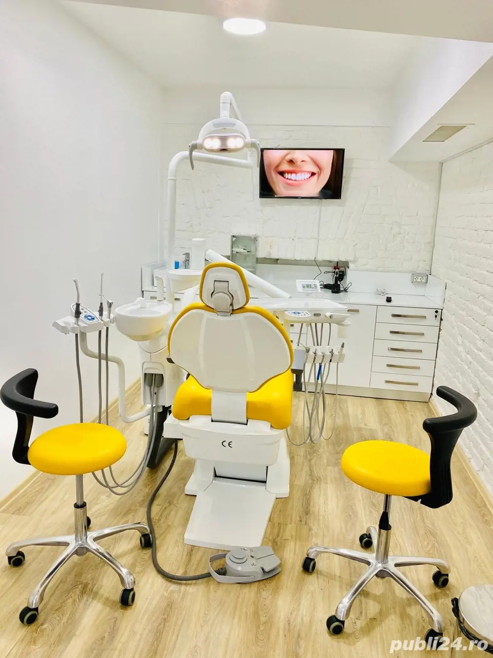 NOU! Cabinet Dentar Ultra-Modern, Complet Utilat, Centru TM