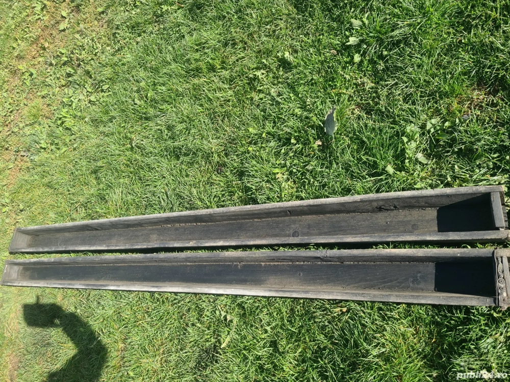 Vând forme spalieri tel.   