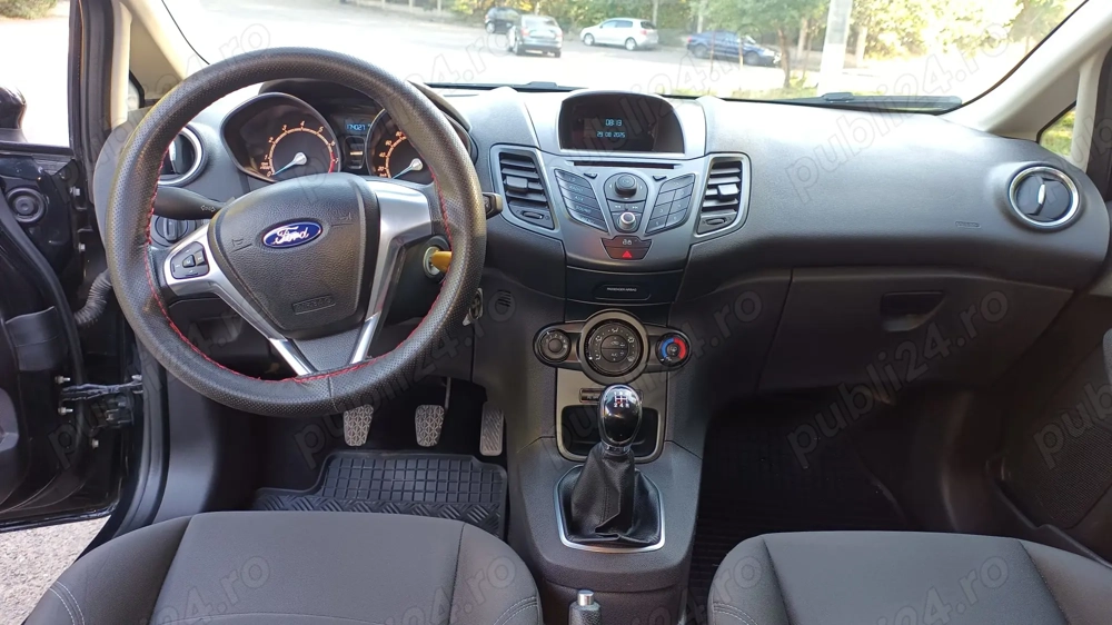 Vând Ford fiesta 1.0 benzina an 2014 Vând Ford fiesta 1.0 benzina an 2014