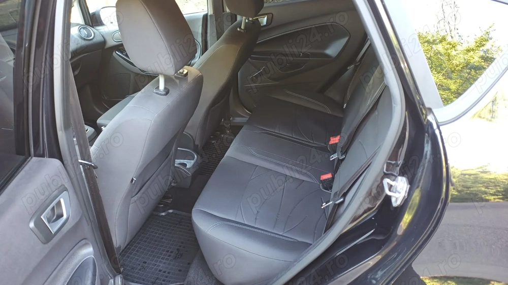 Vând Ford fiesta 1.0 benzina an 2014