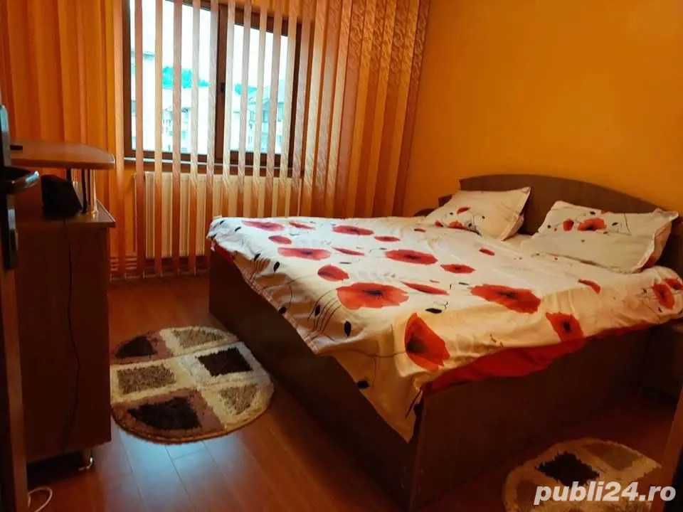Apartament 3 camere zona Daciei Giurgiu