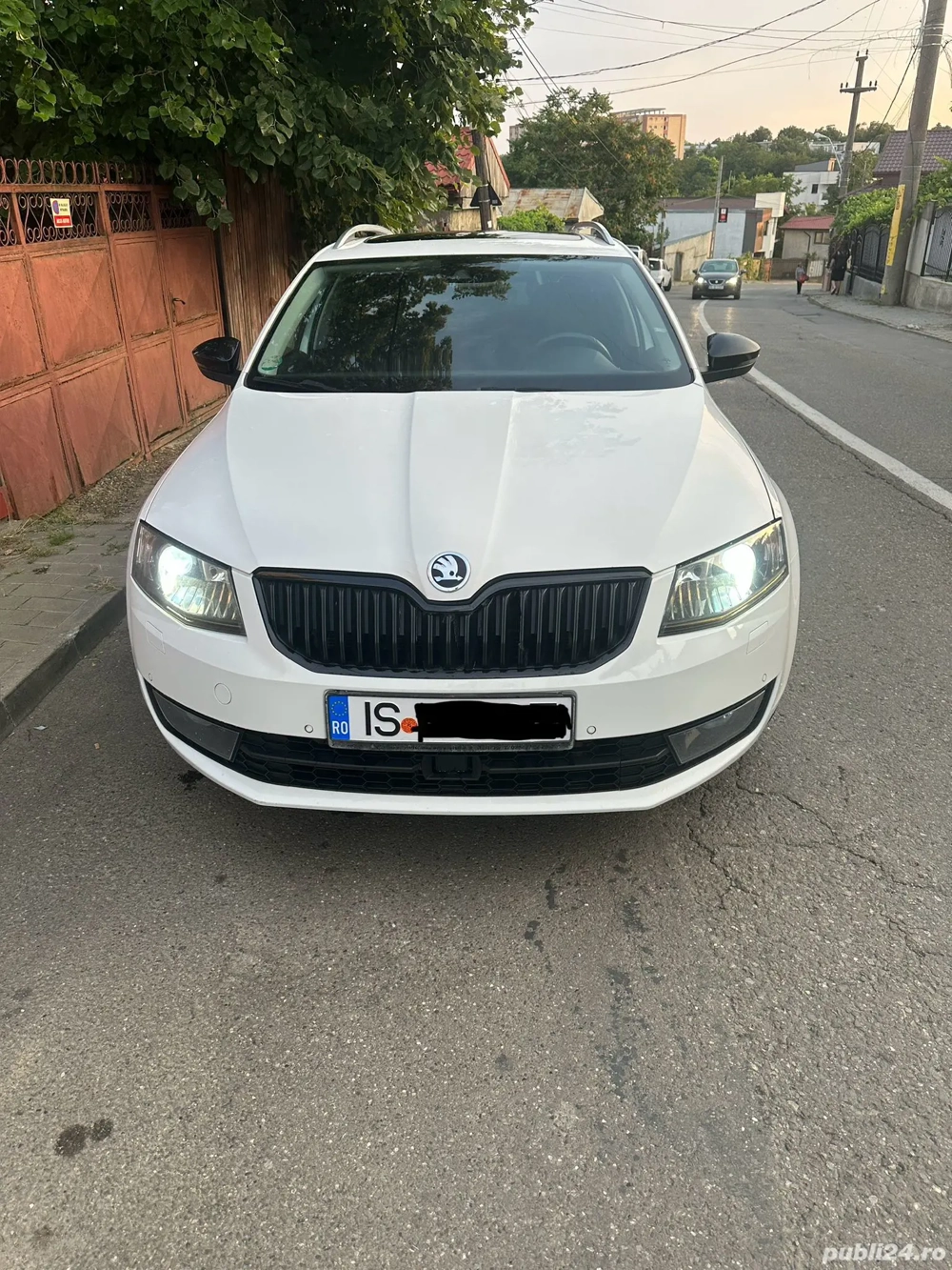Vând Skoda Octavia 