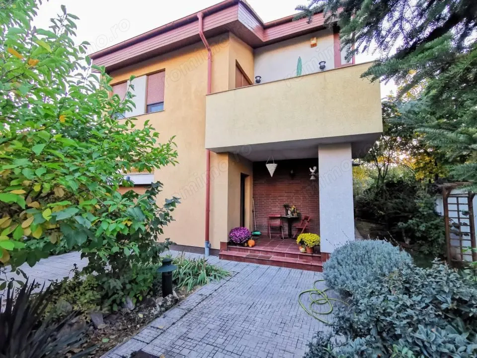 Casă spațioasă și elegantă în Dămăroaia- Jiului- Izbiceni- Comision 0% Casă spațioasă și elegantă în Dămăroaia- Jiului- Izbiceni- Comision 0%