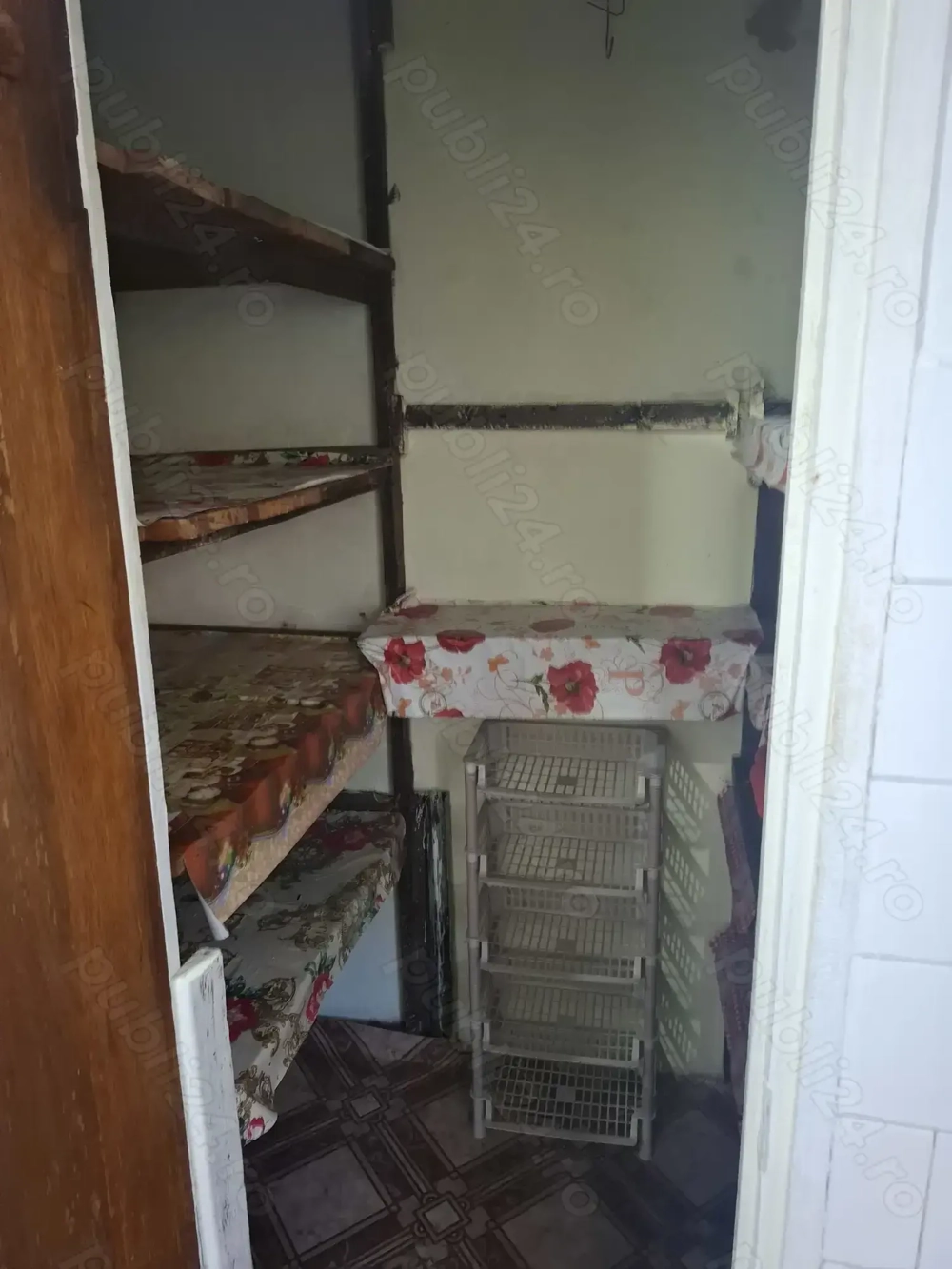 Inchiriez apartament 2 camere Inchiriez apartament 2 camere