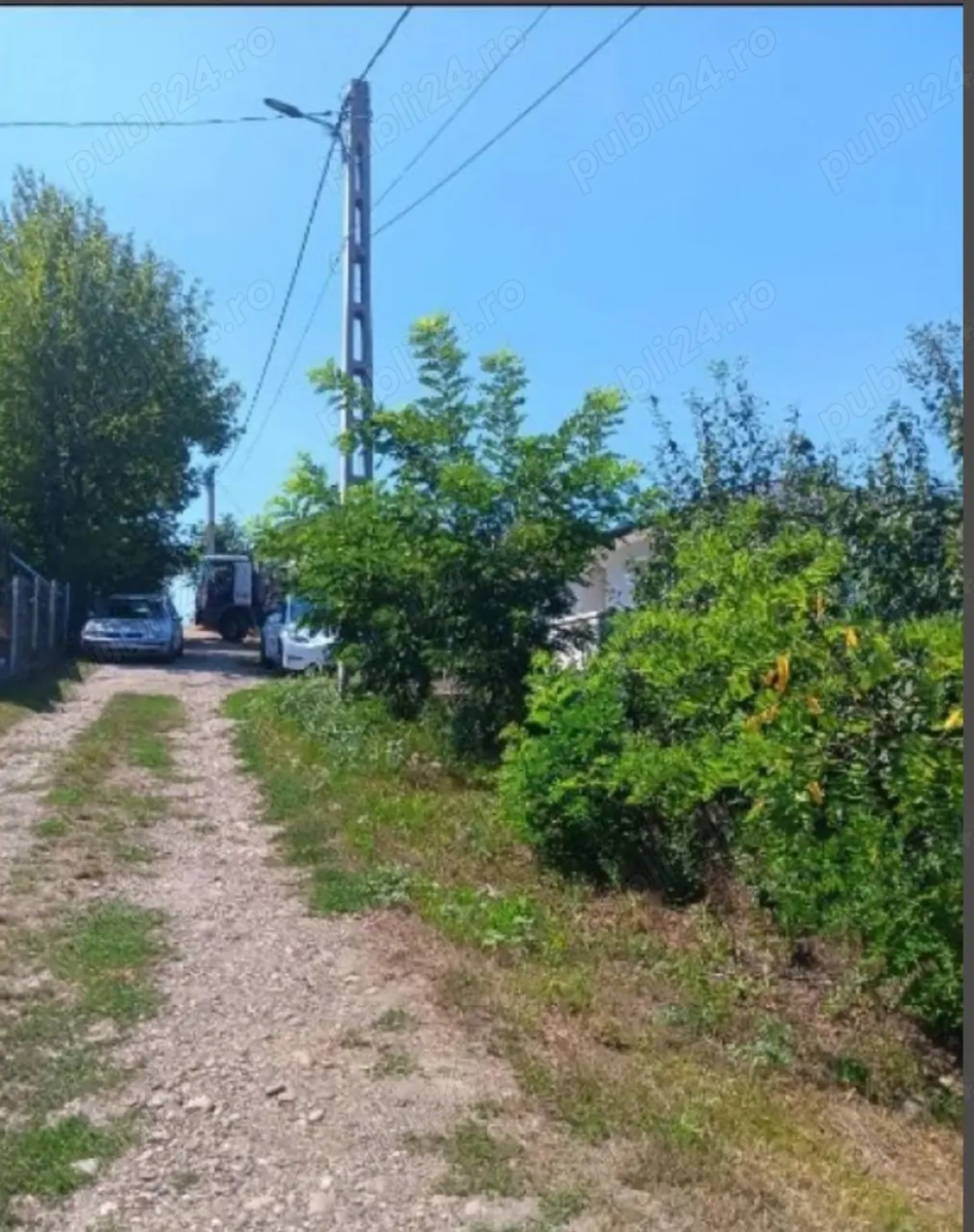 Vând teren intravilan Miroslava 