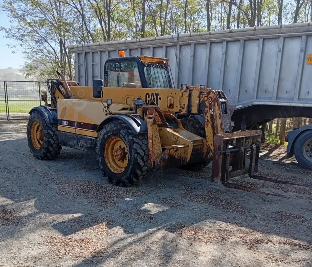 Vand Caterpillar TH63, tip Manitou, JCB, stare foarte buna