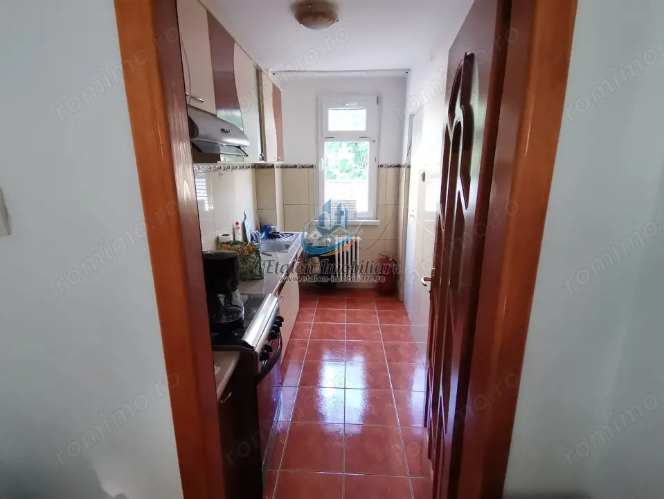 Apartament 3 camere, parter inalt, Darmanesti, ideal spatiu comercial!