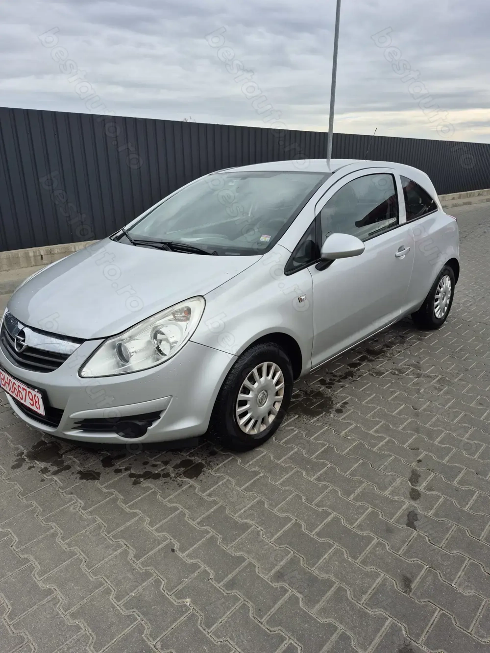 Opel Corsa! 1.0 Benzina!