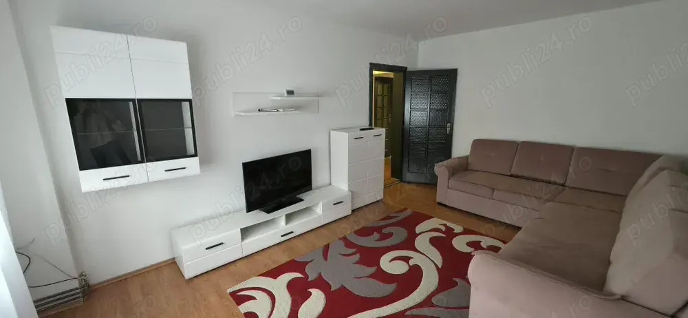 Ap modern 3 cam cu termoteca Uta etaj 1 spatios ocupabil imediat