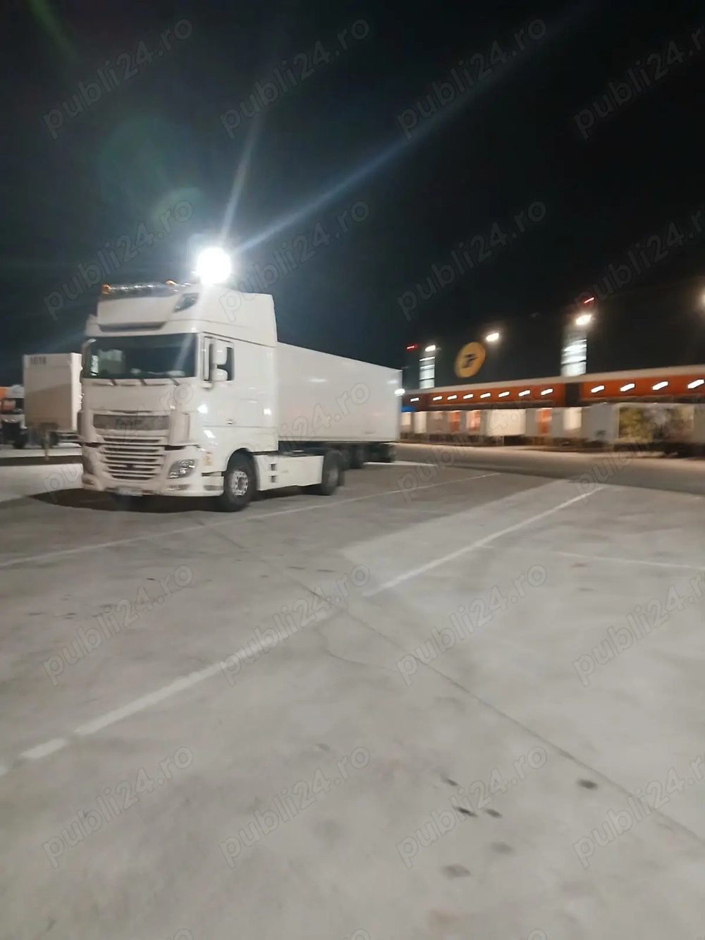 Angajez șofer profesionist pe comunitate,  curse de autobuz și de zi