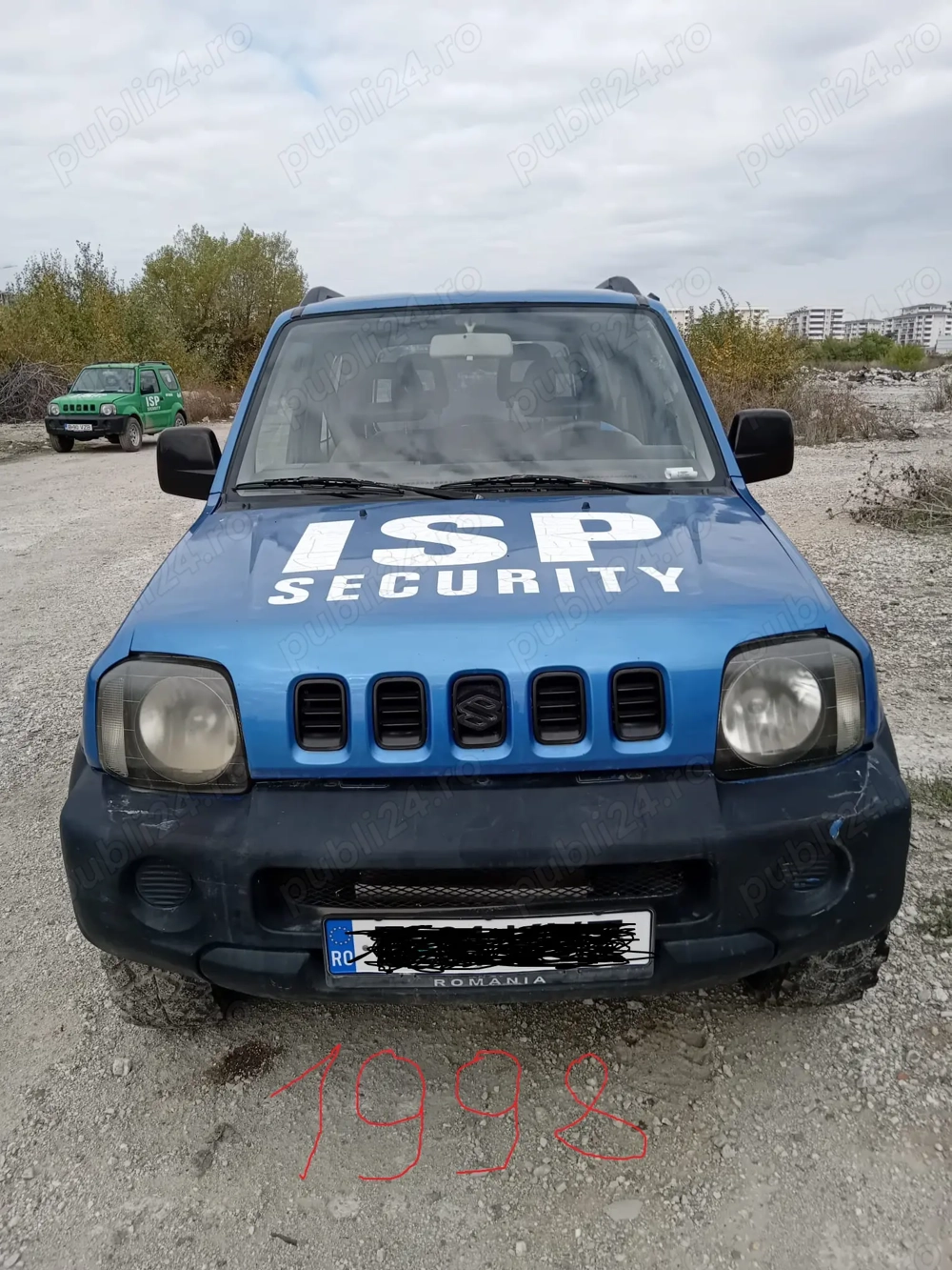 Vând SUZUKI Jimny ...