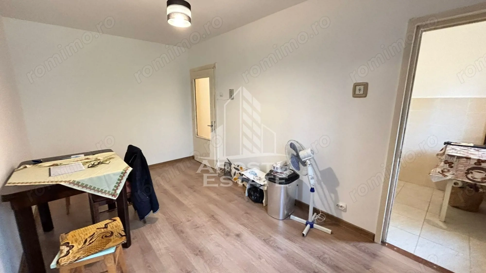 Apartament cu 2 camere in zona Sagului, etajul intai Apartament cu 2 camere in zona Sagului, etajul intai