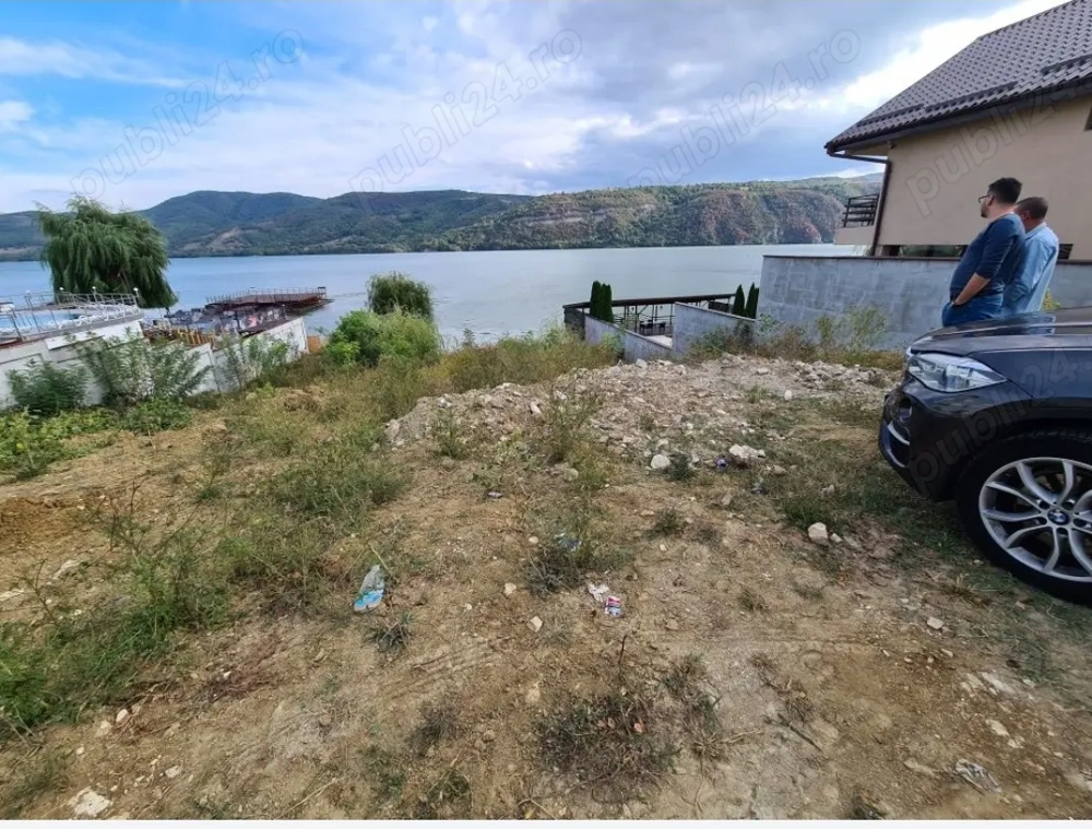 Vând teren Clisura Dunari-Eselnita