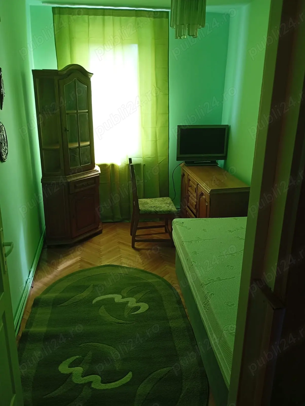 Închiriez ap.3 camere, Sighisoara 