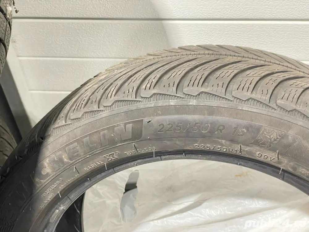 Michelin pilot alpin 5 225 50 18 dot2220