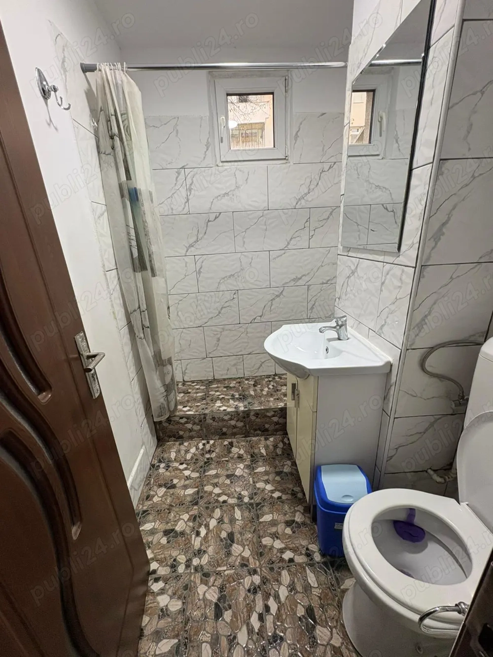 Închiriez garsoniera orion Închiriez garsoniera orion