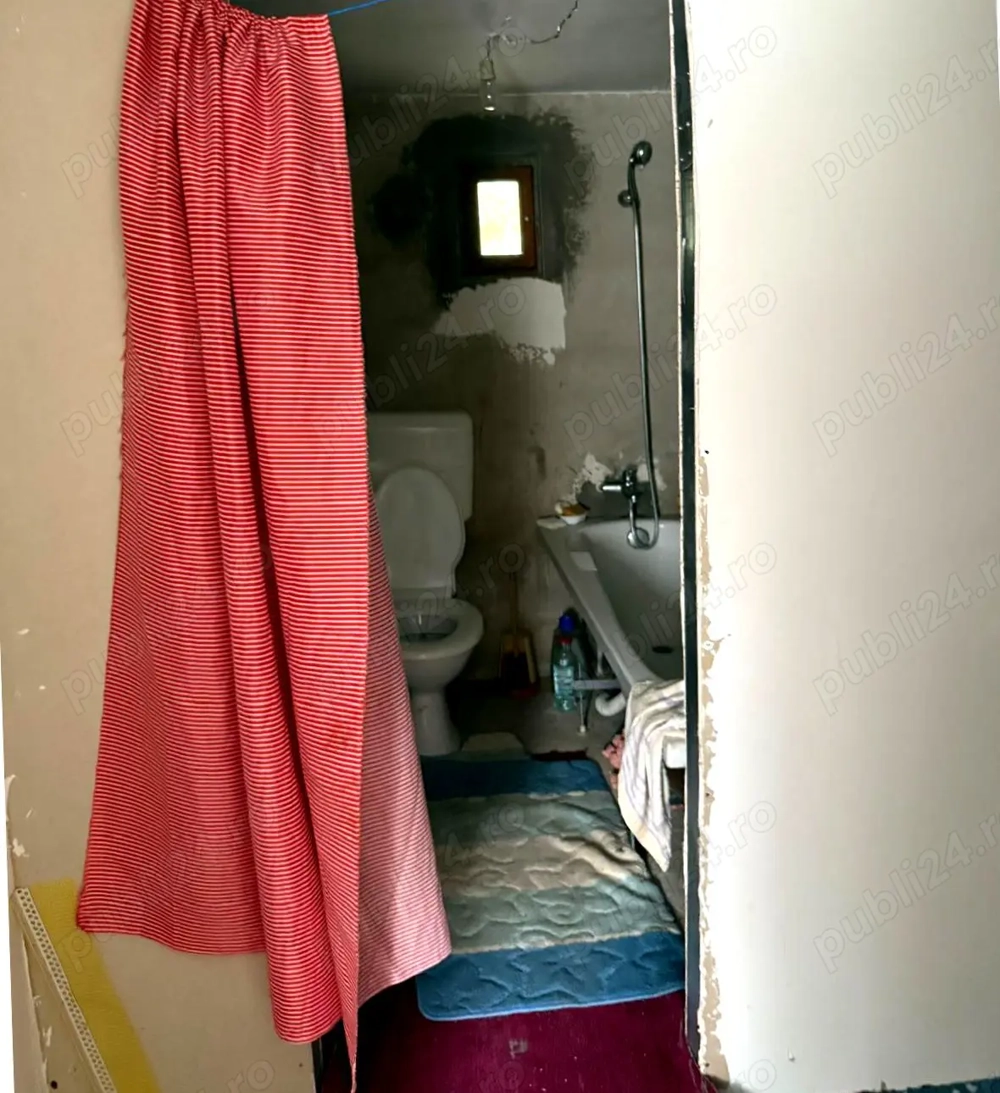 Se vinde casă la țară locuibila 