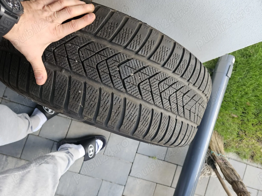 Vand 4 anvelope si jante 275/45/R20 M+S