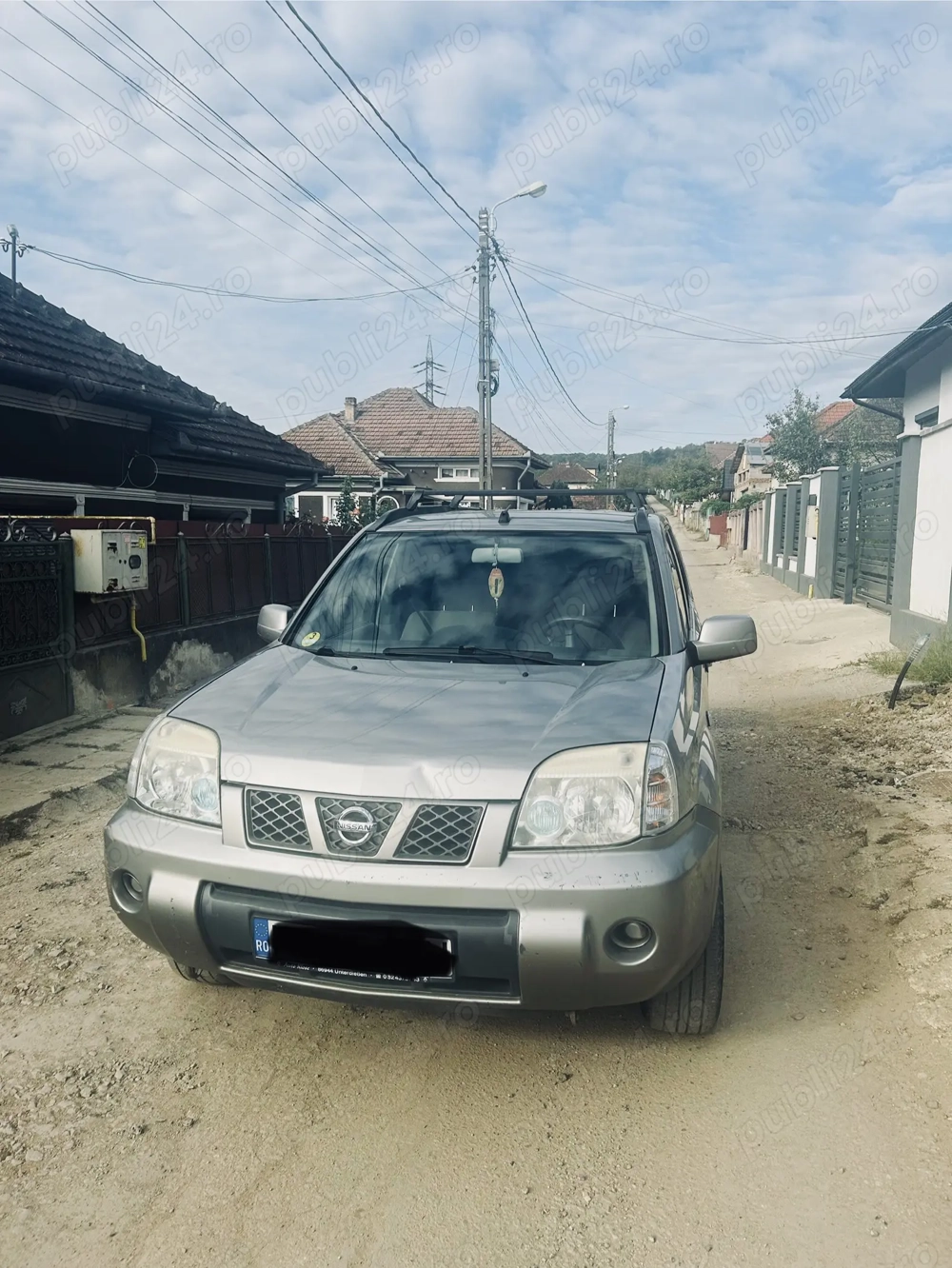 Vând Nissan xTrail 2,2tdci