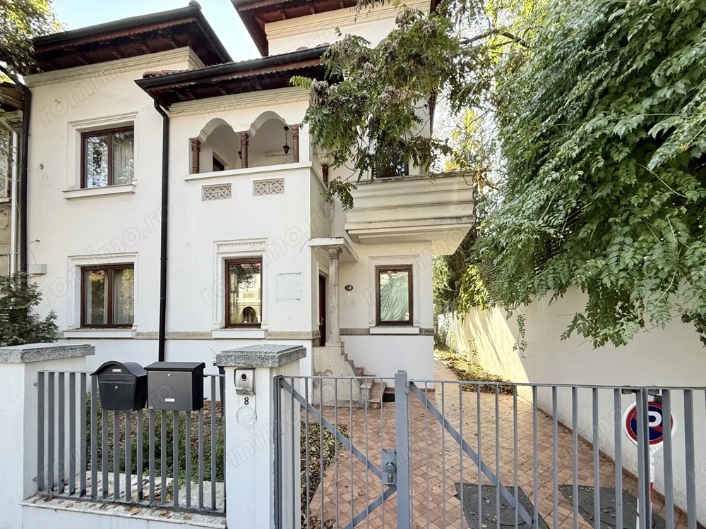 Vilă elegantă în Cotroceni – 7 camere, grădină și terasă Vilă elegantă în Cotroceni – 7 camere, grădină și terasă