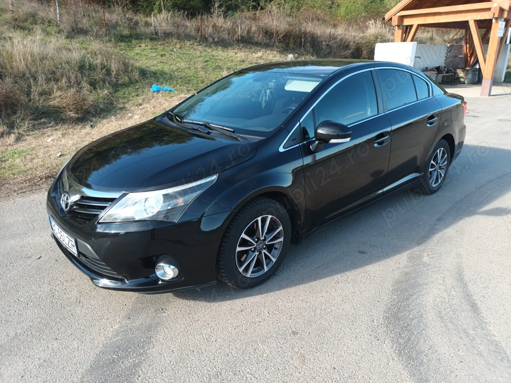 Vând Toyota avensis t27 2014 2.0 diesel  Vând Toyota avensis t27 2014 2.0 diesel