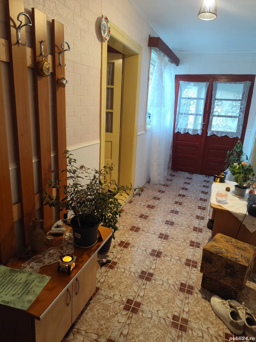 Casa de vacanta de vanzare in Cosdeni