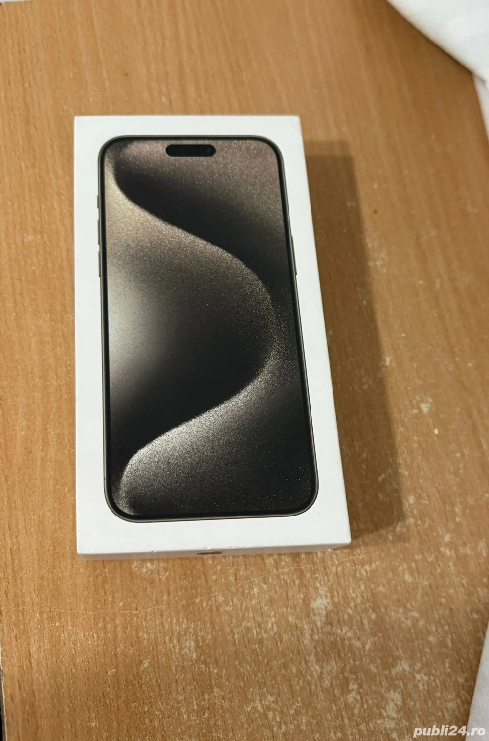 iphone  15 pro max natural titanium 