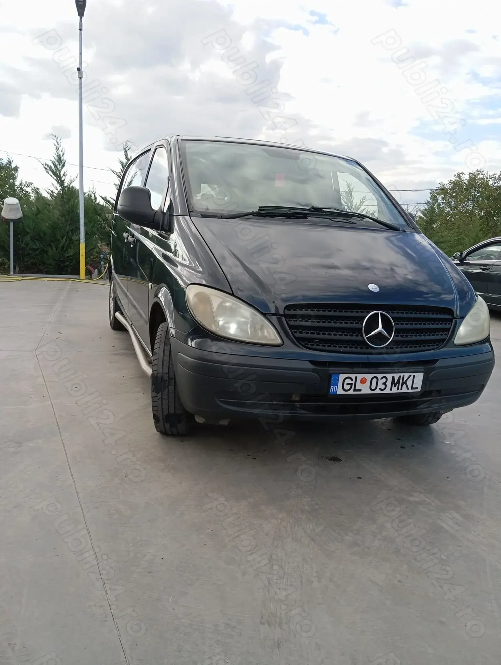 Vând Mercedes Vito 