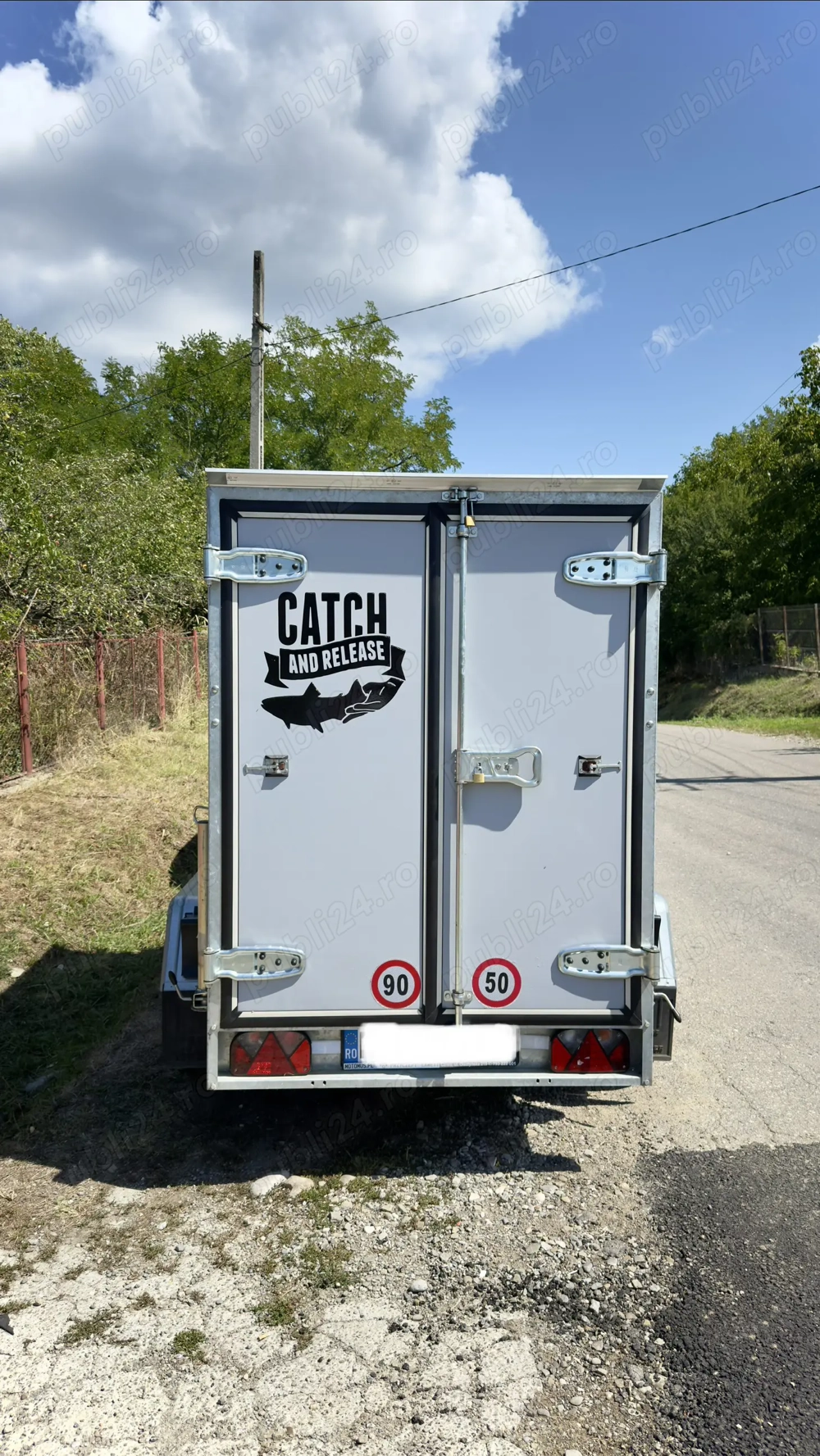 Remorcă dublă osie carosată   2021