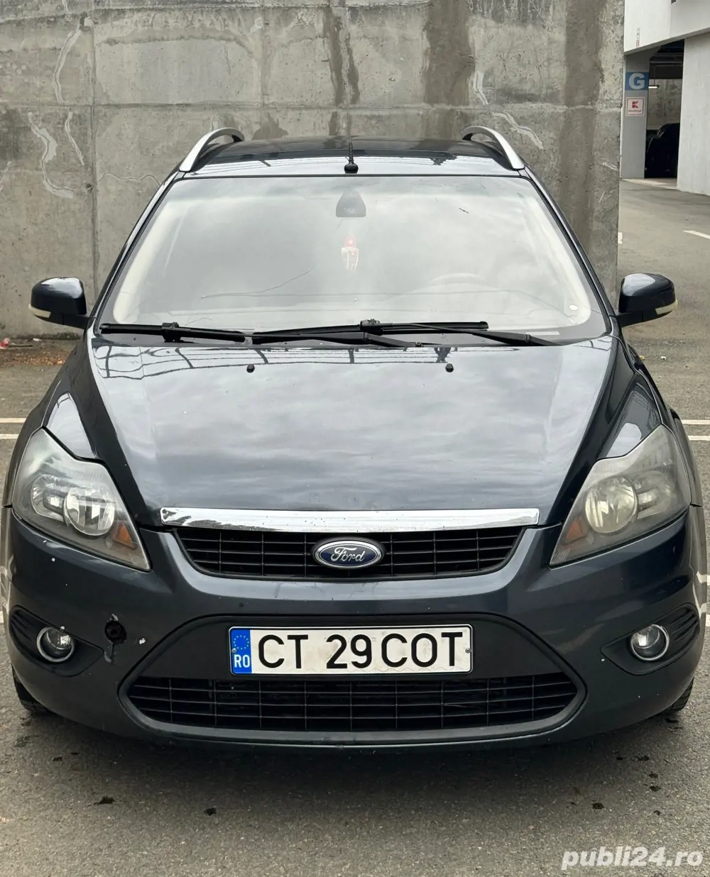 Ford Focus II Facelift Tournier model Ghia 2009