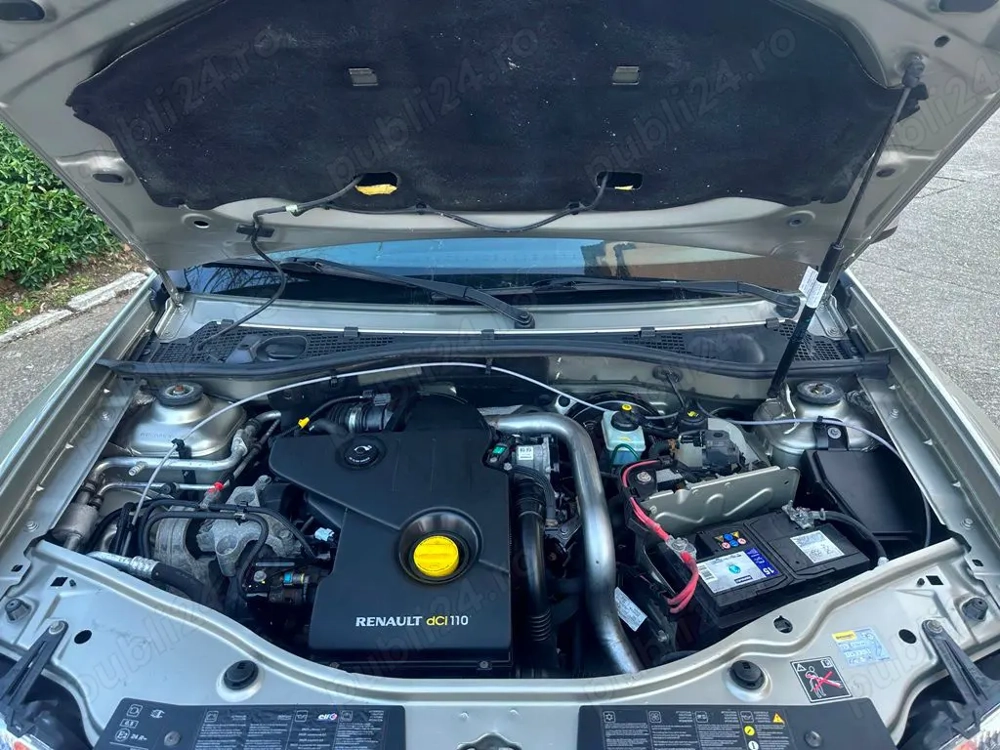 vând Dacia Daster 4x4 Fabricație 2012