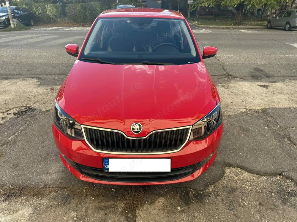 Skoda Fabia benzina euro 6, proprietar de noua, 48.600 Km, masina este ca noua