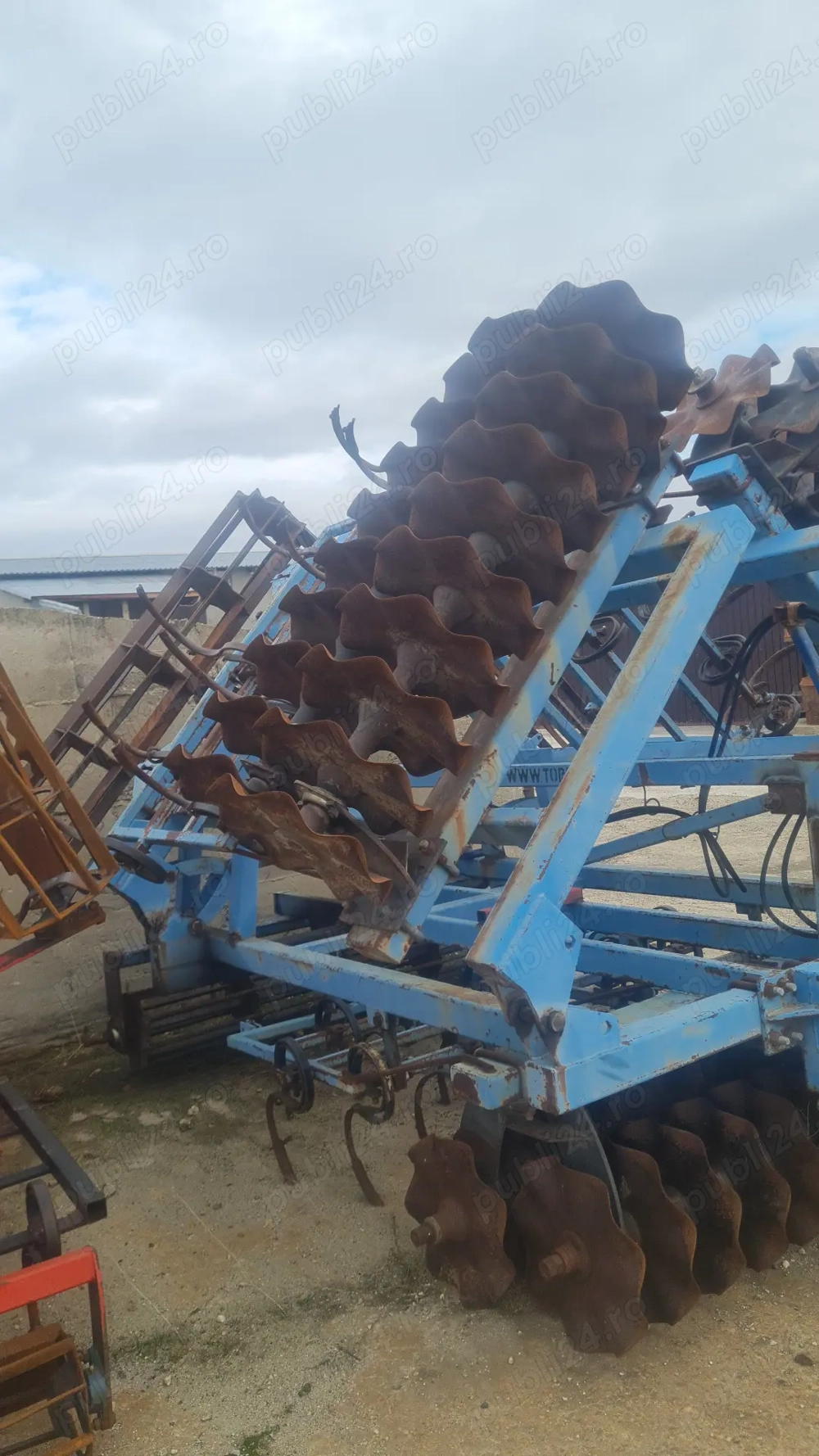 Combinator agricol de vânzare 